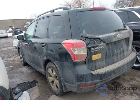 2015 Subaru Forester 2.5I Premium z USA, uszkodzony, nr VIN JF2SJADC3FH401974